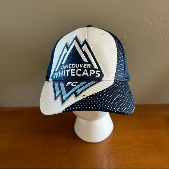 Vancouver Whitecaps Adidas FC MLS Hat Small/Medium - Picture 1 of 10